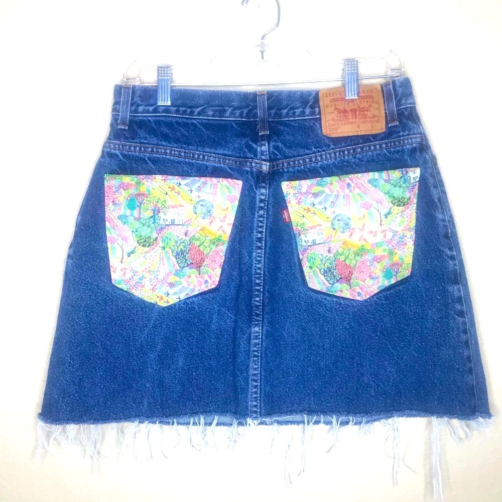 LEVIS Denim Skirt with Print Patch Pockets